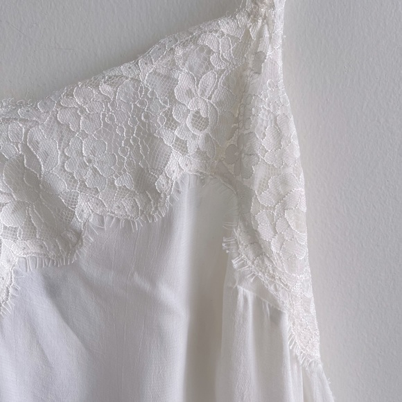 Abercrombie and fitch lace tank top - Picture 2 of 3